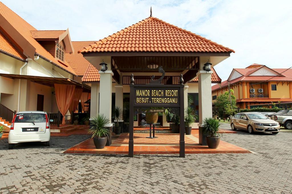 The Manor Beach Resort Besut Kampung Kuala Besut Exterior photo